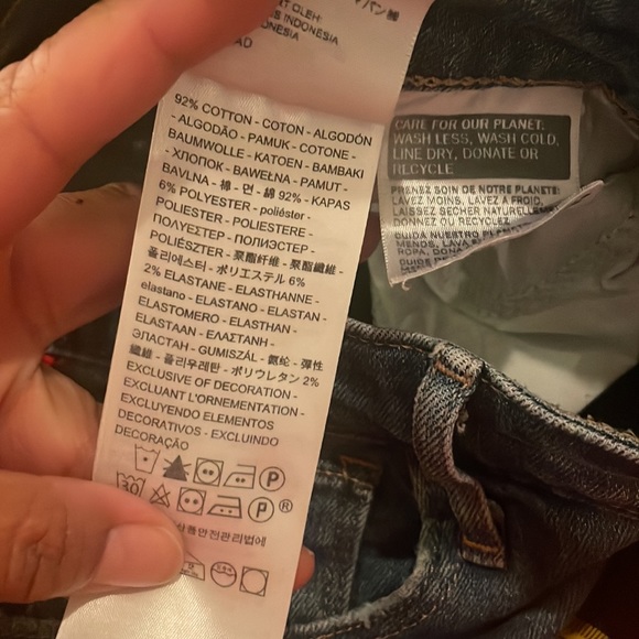 Levi’s Spell Out High Rise Skinny Jeans - Picture 7 of 8